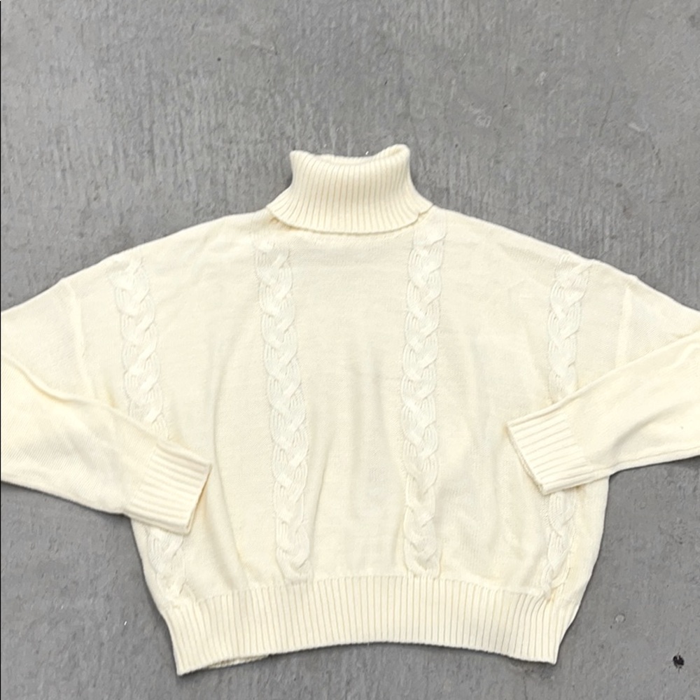 🧨Bomb Sale Ends Sunday 🧨 Alpine Cream Cropped Cable knit Turtleneck Sweater - Picture 3 of 3